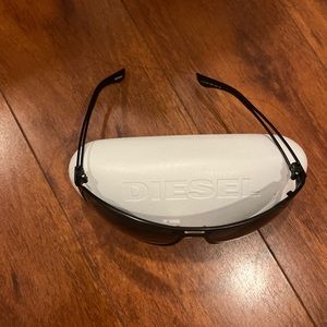 Diesel brand Mens sunglasses